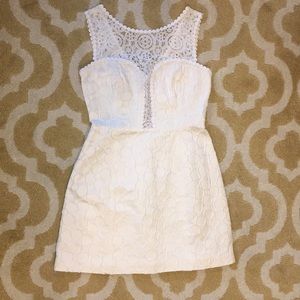 White Lilly Dress size 6